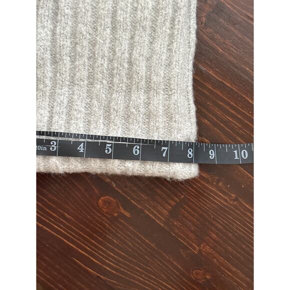 L’Academia Revolve Idriya Cropped Tunnel Funnel Neck Chunky Sweater S Grey - Picture 12 of 14